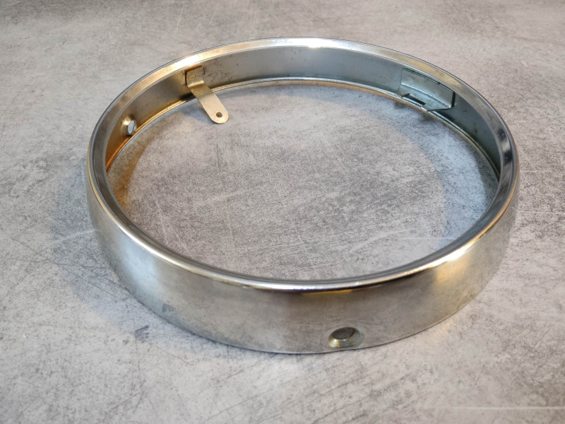 Cerclage de phare NOS CB250 CB350 CB450 HONDA 33101-286-621 NOS