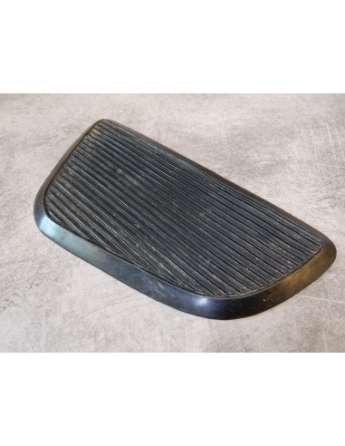 Grippe genoux gauche caoutchouc CA175 CB125 CD125 CD175 HONDA 17661-246-O20OCC2