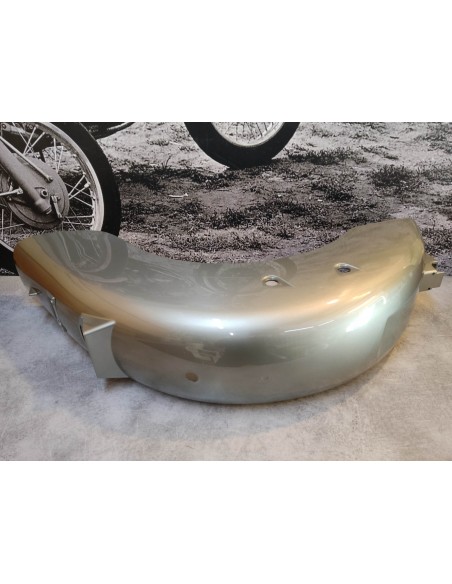 Garde boue arrière gris VT125 SHADOW C/C2 2000-06 HONDA 80100-KGB-630ZB