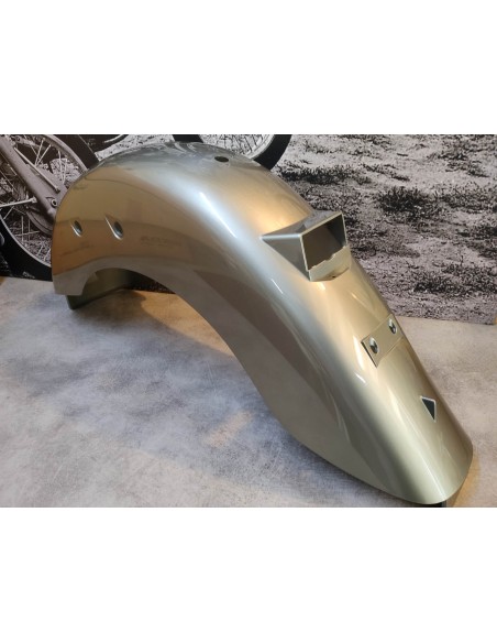 Garde boue arrière gris VT125 SHADOW C/C2 2000-06 HONDA 80100-KGB-630ZB