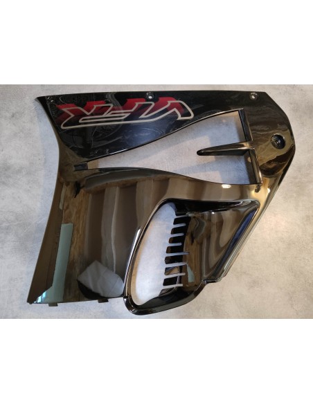 Flanc de carénage noir VFR750 95/96 HONDA 64430-MZ7-740ZC