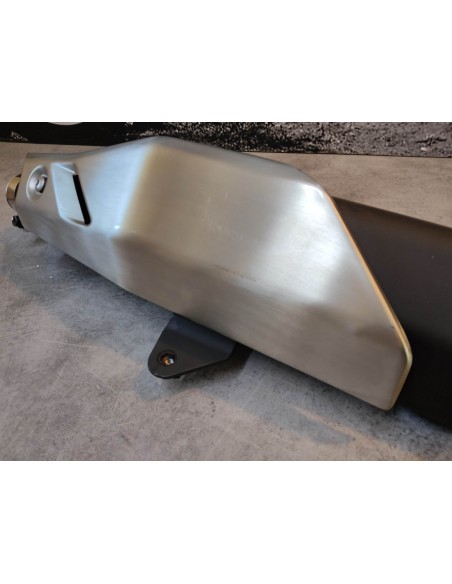 Silencieux d'échappement de X-ADV750 NOS HONDA 18310-MKH-D01 NOS