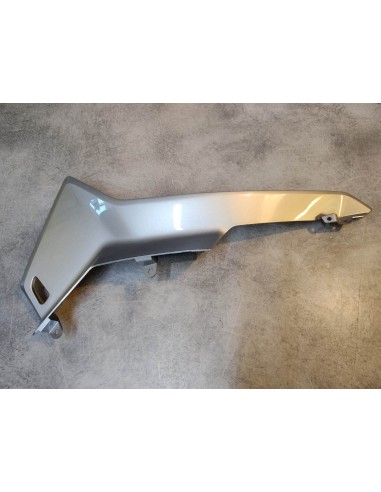 Cache latéral inférieur gauche gris VFR1200 HONDA 64420-MGE-000ZA