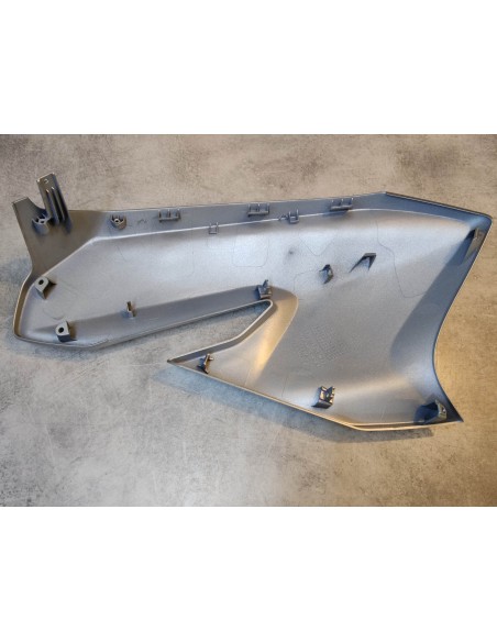 Cache latéral avant gauche gris brillant NSS125 FORZA 125 HONDA 64502-K0B-T00ZD