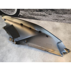 Cache réservoir coté droit VFR1200 F/FD 2010/11 HONDA 64470-MGE-010ZA