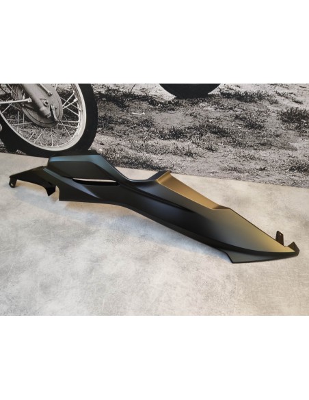 Cache latéral gauche noir FORZA 125/250 HONDA 64434-K0B-T00ZD