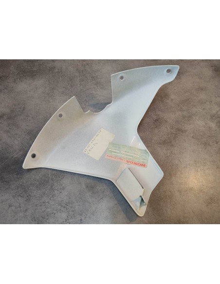 Demi garde boue avant coté droit occasion TBE NSR125R2 HONDA 61112-KR1-860ZAOCC