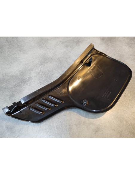 Cache latéral droit MTX125RW 83 HONDA 836A1-KE1-000ZD