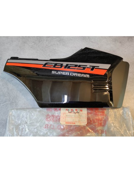 Cache latéral coté droit neuf CB125T 84 HONDA 835A4-KC1-740ZC