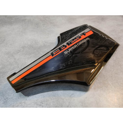 Cache latéral coté droit neuf CB125T 84 HONDA 835A4-KC1-740ZC
