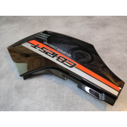 Cache latéral coté droit neuf CB125T 84 HONDA 835A4-KC1-740ZC
