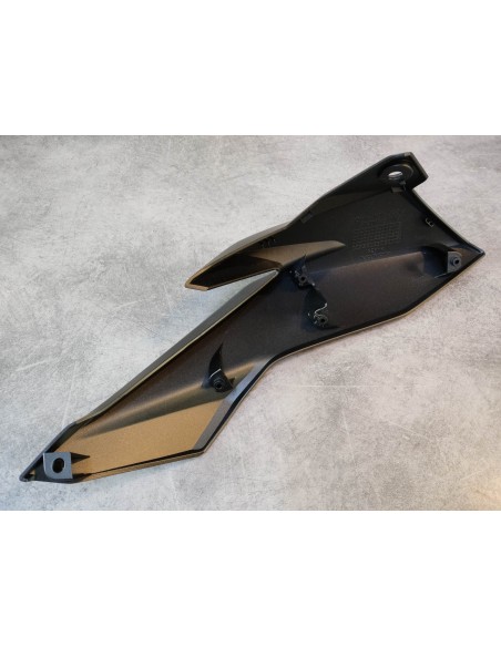 Cache latéral droit noir CB500 F 2017-18 HONDA 64330-MJW-J40ZF