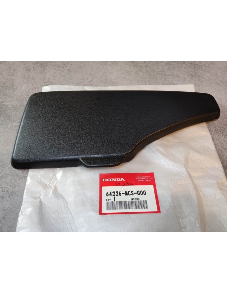 Couvercle vide poche coté droit ST1300 02-13 HONDA 64226-MCS-G00