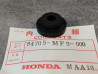 Caoutchouc montage feu arrière VF1000 VT500 NS400 HONDA 84705-MF9-000
