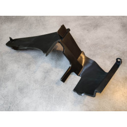 Garniture interieur carenage coté droit de NT700V 06/16 HONDA 64266-MEW-920