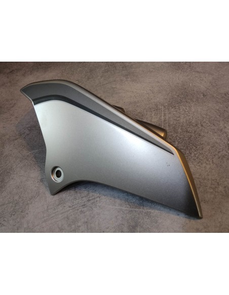Capot latéral gauche gris brillant NOS CB500F 2019 HONDA 64340-MKP-J400NOS