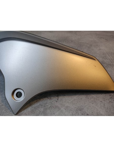 Capot latéral gauche gris brillant NOS CB500F 2019 HONDA 64340-MKP-J400NOS