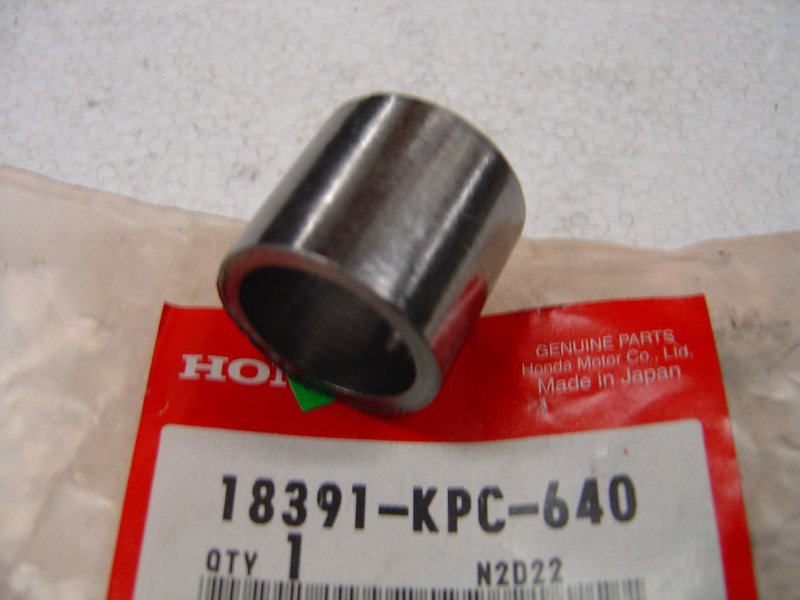 Joint d'échappement Honda XL125V 18391-KPC-640