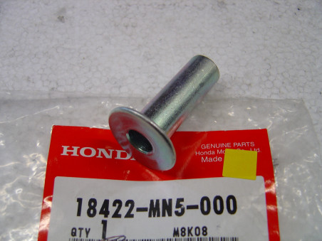 Entretoise épaulée échappement Honda CB500 94 - 18422MN5000