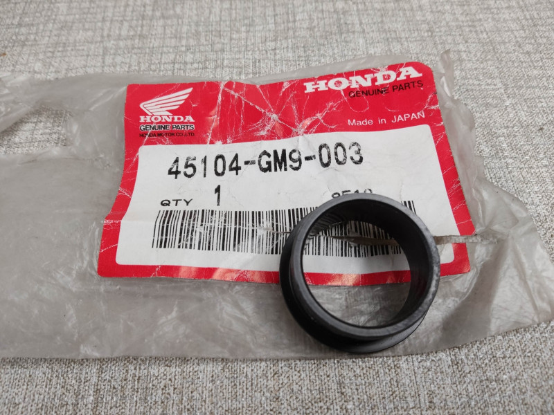 cache poussière HONDA 45104-GM9-003