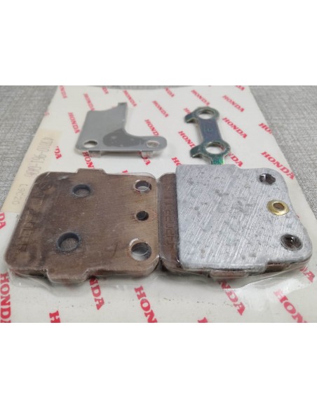 jeu de plaquette ATC250 R 1982 neuf HONDA 43010-961-006 idem 431A0-961-006