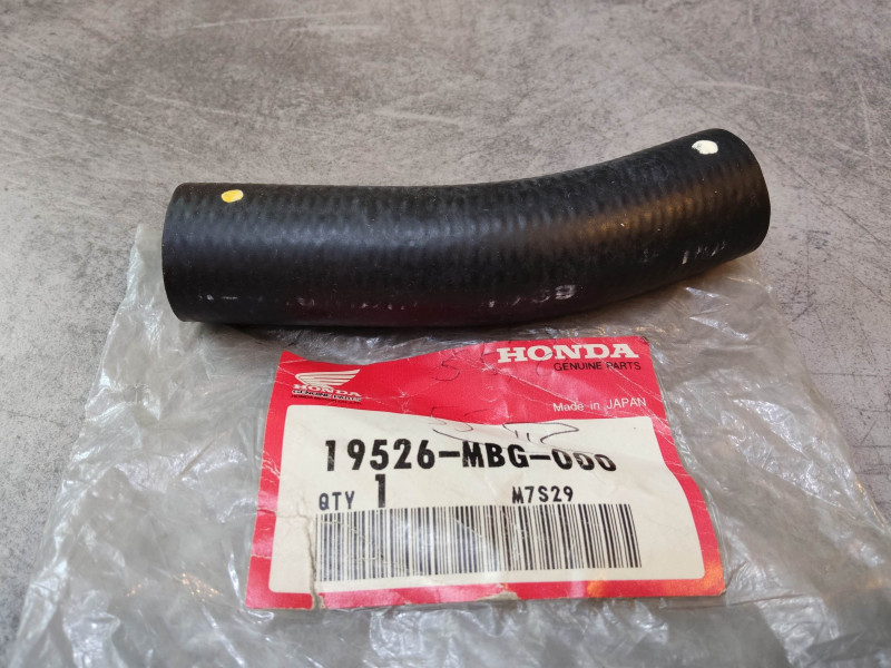 Durite eau B VFR800 RVF750R RC45 HONDA 19526-MBG-000