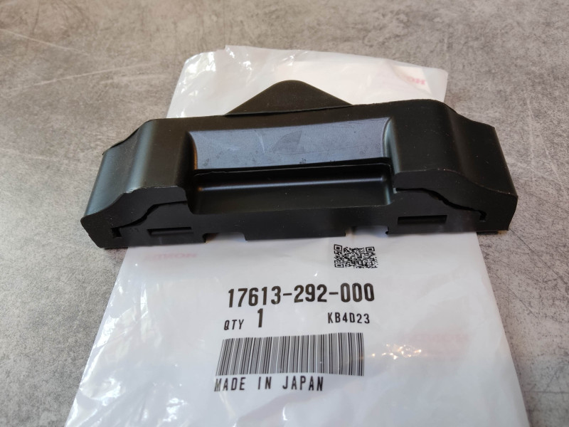 Sangle caoutchouc reservoir HONDA four 17613-292-000