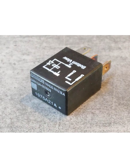 Relais éléctrique GL1800 01-05 NRX1800 05 HONDA 39794-MCA-000