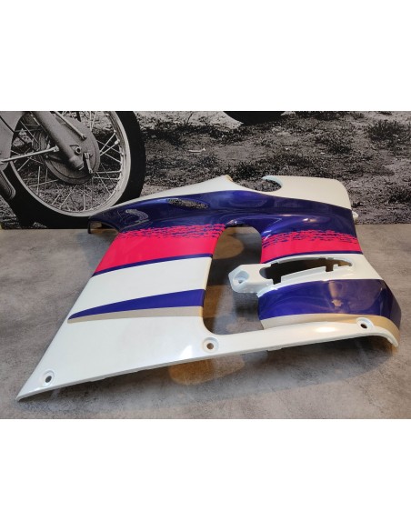 Auvent latéral milieu droit CBR1000 93 HONDA 64325-MZ2-000