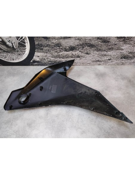 Auvent latéral milieu gauche NOS CBR125 12/13 HONDA 64400-KPP-T30ZANOS