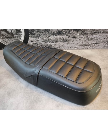 Selle double type 1 occasion TBE CB1100 SA/SAD 14 HONDA 77200-MGC-N21ZAOCC