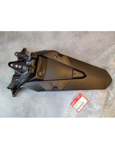 Garde boue arrière PCX125 WW125SJ PCX150 WW150F HONDA 80105-K35-J00