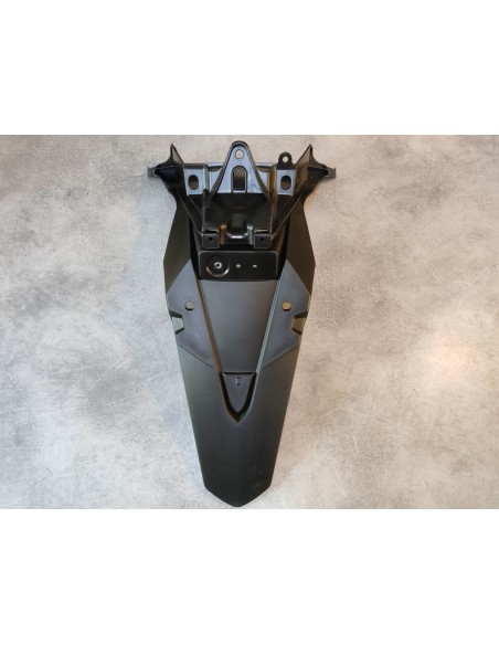 Garde boue arrière PCX125 WW125SJ PCX150 WW150F HONDA 80105-K35-J00