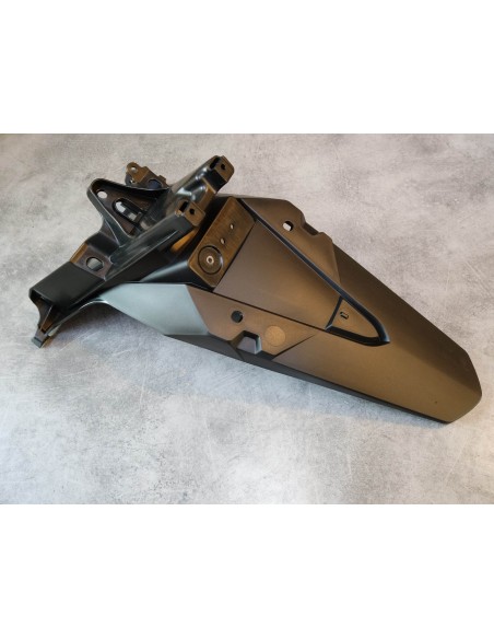 Garde boue arrière PCX125 WW125SJ PCX150 WW150F HONDA 80105-K35-J00