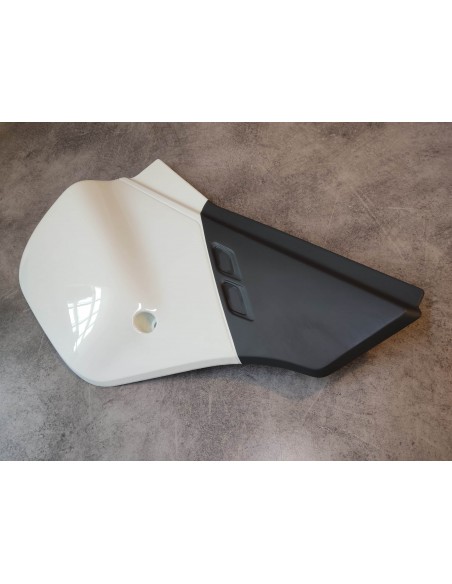 Cache latéral droit pour CRM125 97/99 HONDA 83601-KAK-W00ZA