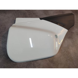 Cache latéral droit pour CRM125 97/99 HONDA 83601-KAK-W00ZA
