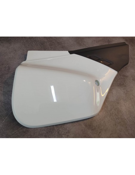 Cache latéral droit pour CRM125 97/99 HONDA 83601-KAK-W00ZA