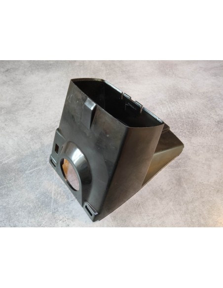 Capotage de phare neuf de PA50 HONDA 61301-148-020B