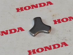 Etoile dans système de graissage de la chaine secondaire HONDA 23525-300-000