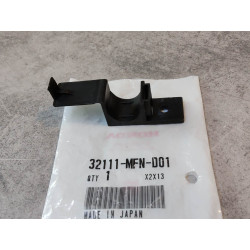 Agrafe faisceau electrique CB1000 R/RA CB600 F/FA HONDA 32111-MFN-D01