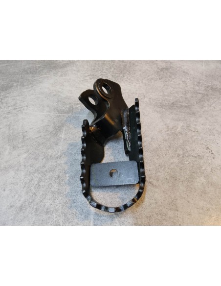 Repose pied coté droit REBEL 500 / 300 CL500 HONDA 50616-K87-A30