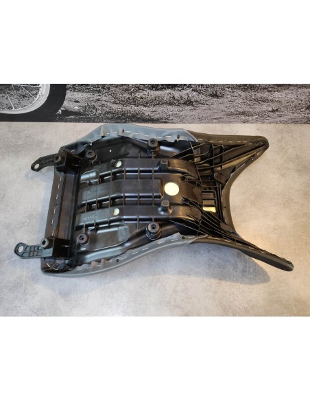 Siège pilote noir/gris origine neuf pour NT1100 2022/23 HONDA 77100-MLF-E01ZA