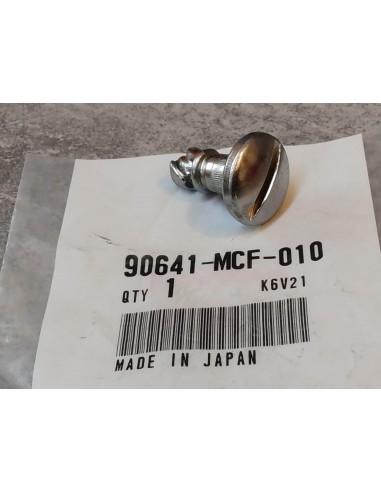 Vis quart de tour carénage 9x15 mm HONDA 90641-MCF-010