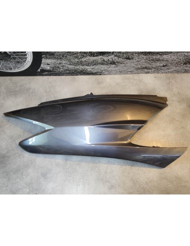 Cache latéral droit SCV100 lead 03/06 code couleur NHA04M HONDA 83500-KRP-900ZD