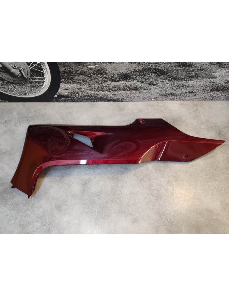 Jupe plancher droit bordeaux FJS600 FJS400 A/D HONDA 50611-MCT-000ZE