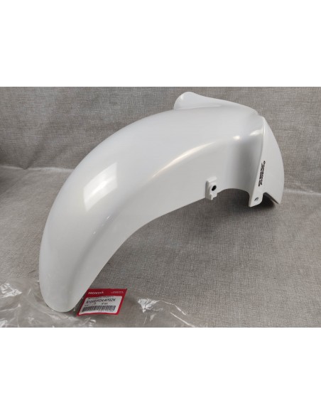 Garde boue avant blanc FORZA 300 2013/2017 neuf origine HONDA 61000-K04-970ZK