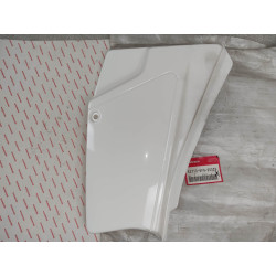 Cache latéral gauche blanc Honda XL125S 83710-KF9-000ZD