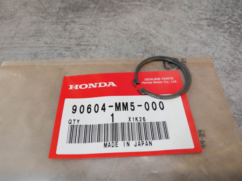 Circlip 30 mm HONDA 90604-MM5-000