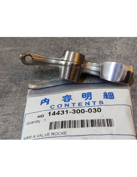 Basculeur A HONDA CB 750 Four (cylindres 2-4) 14431-300-030