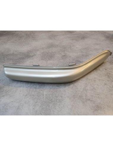 Garniture coté droit sur coffre de PC800 HONDA 81214-MR5-000ZA